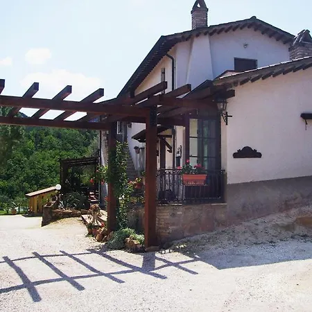 Il Sambro منزل ريفي بيتونا